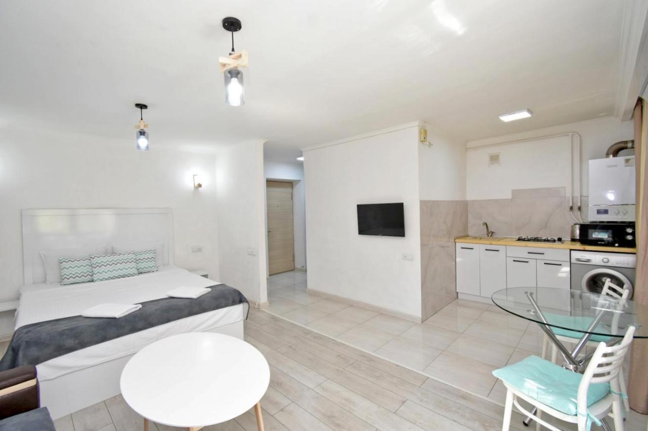 Cozy Apartment Near To The Metro H Kochar 19 예레반 외부 사진