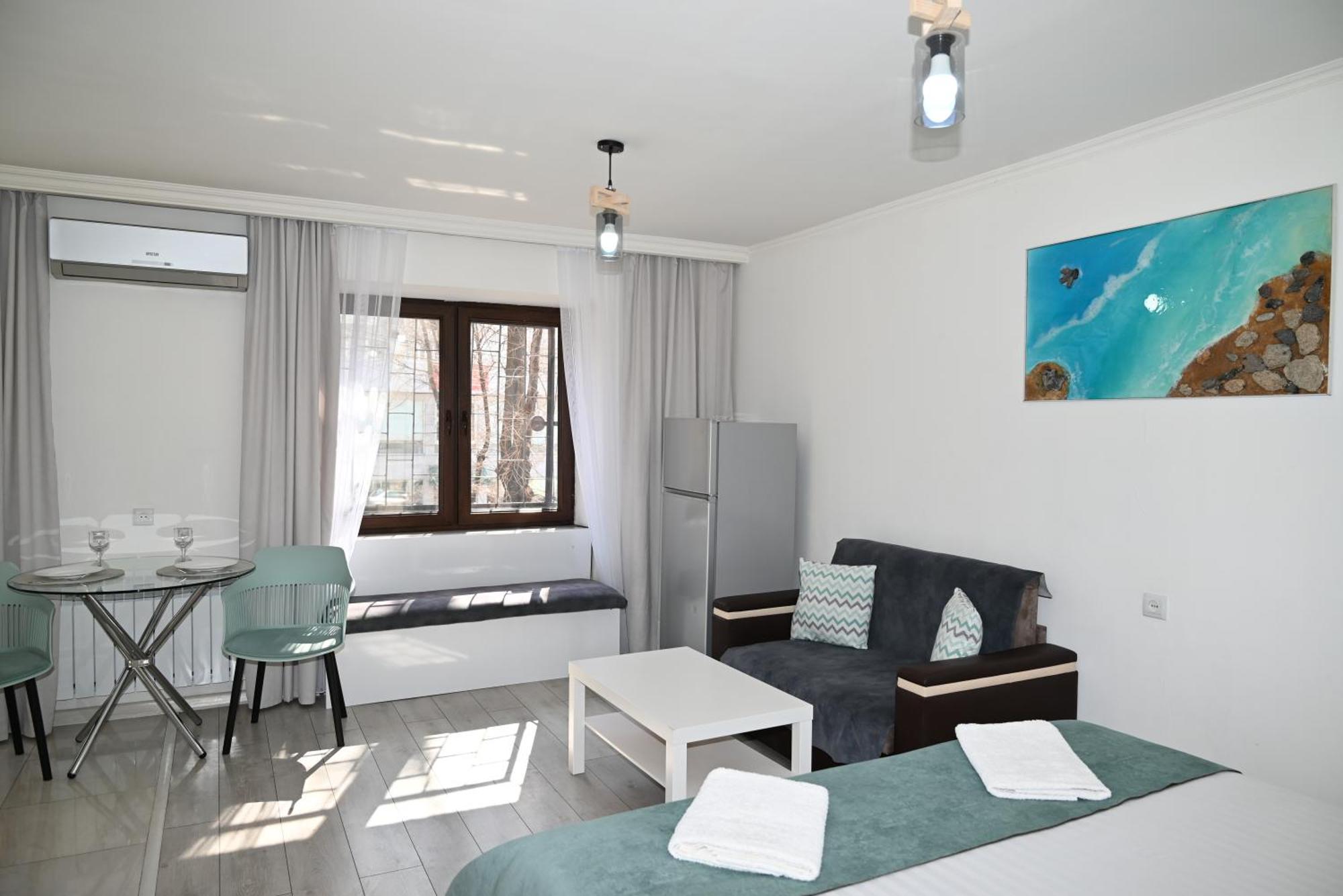 Cozy Apartment Near To The Metro H Kochar 19 예레반 외부 사진