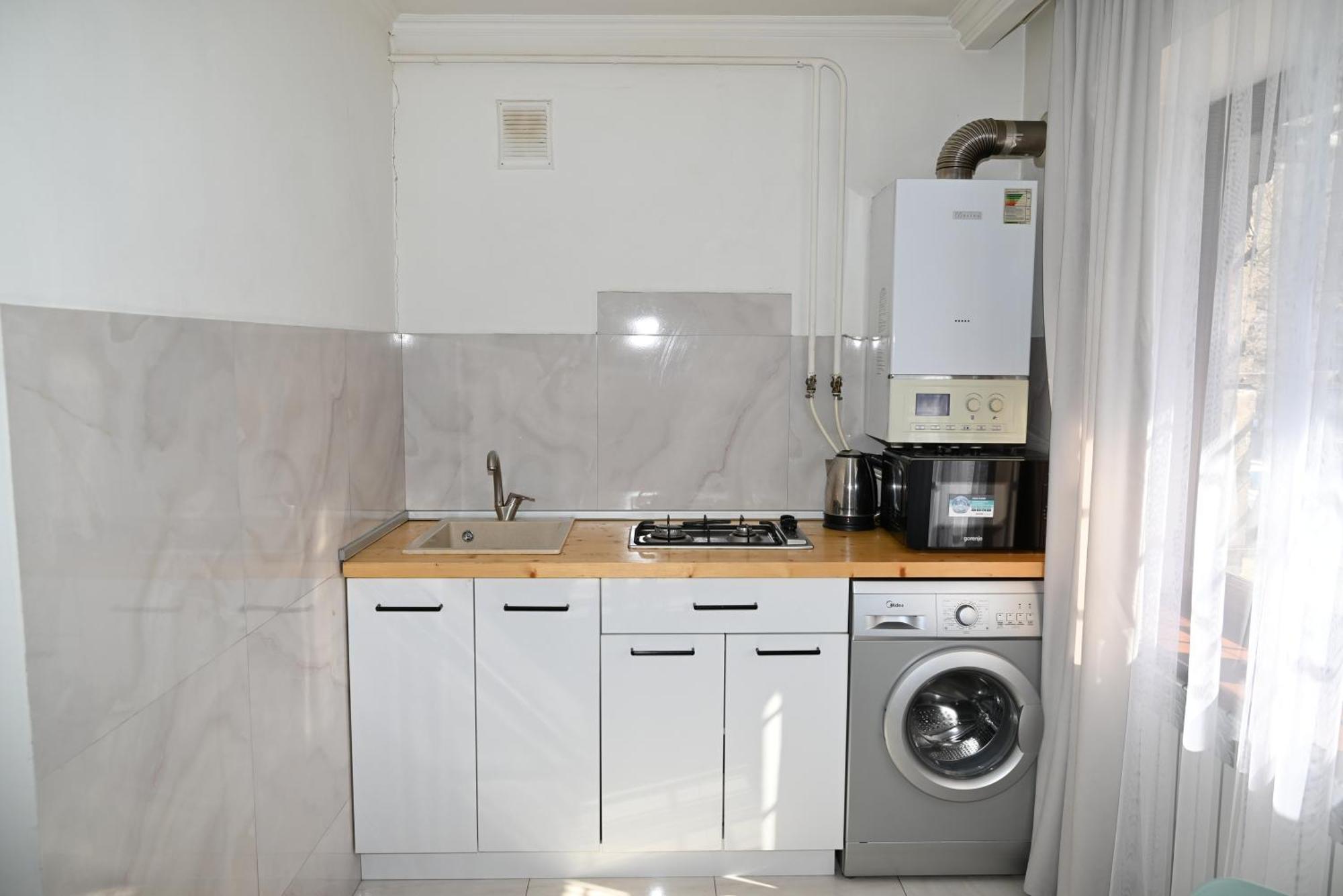 Cozy Apartment Near To The Metro H Kochar 19 예레반 외부 사진